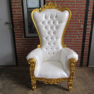 Tiffany throne chair